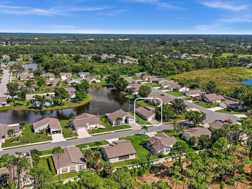 411 CYPRESS FOREST DR — photo 49