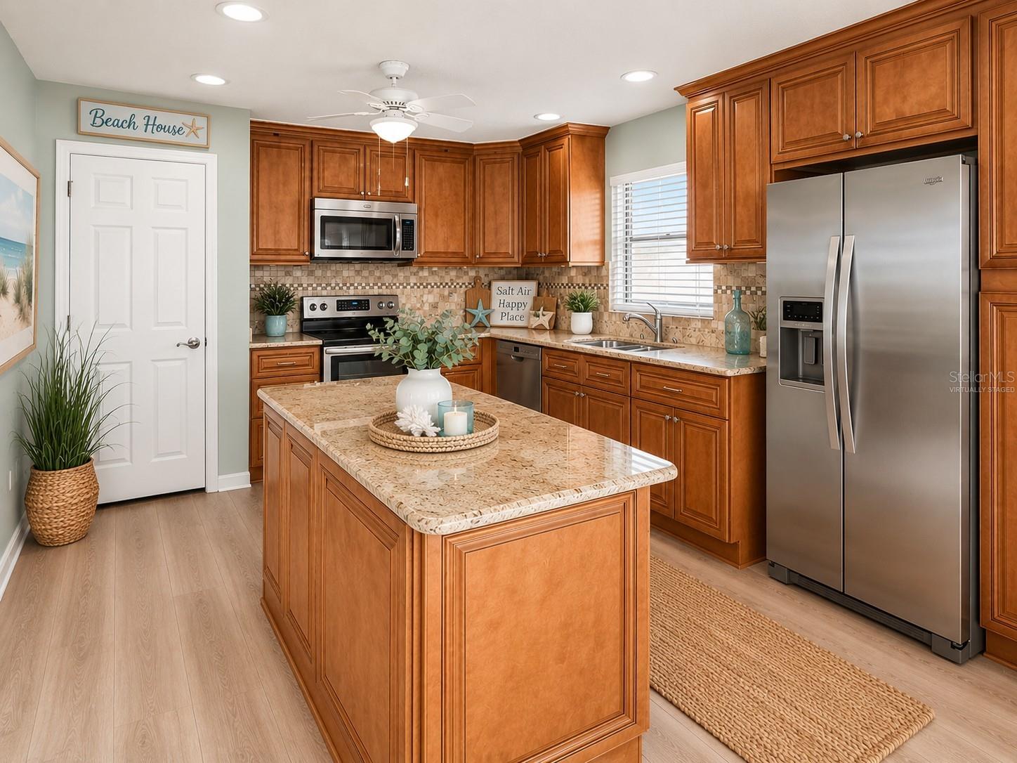 411 CYPRESS FOREST DR — photo 11