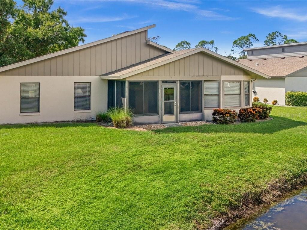411 CYPRESS FOREST DR — photo 47