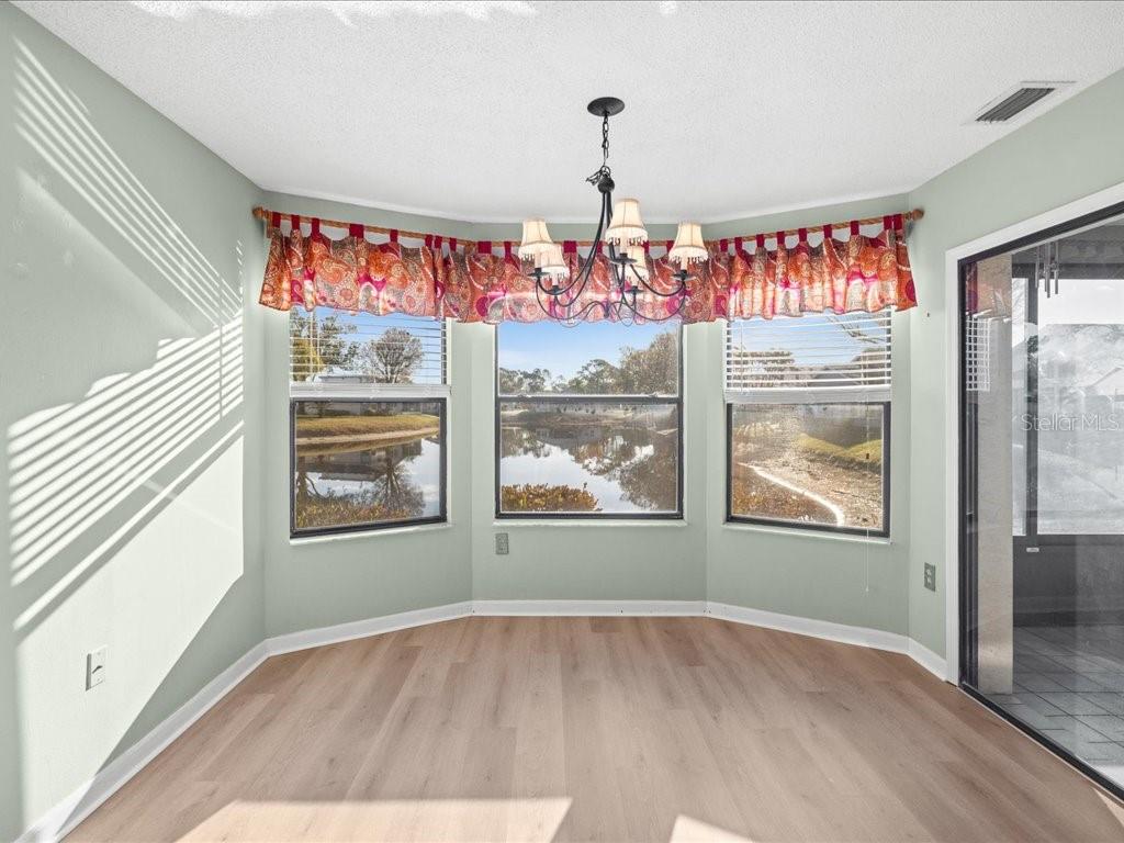 411 CYPRESS FOREST DR — photo 22