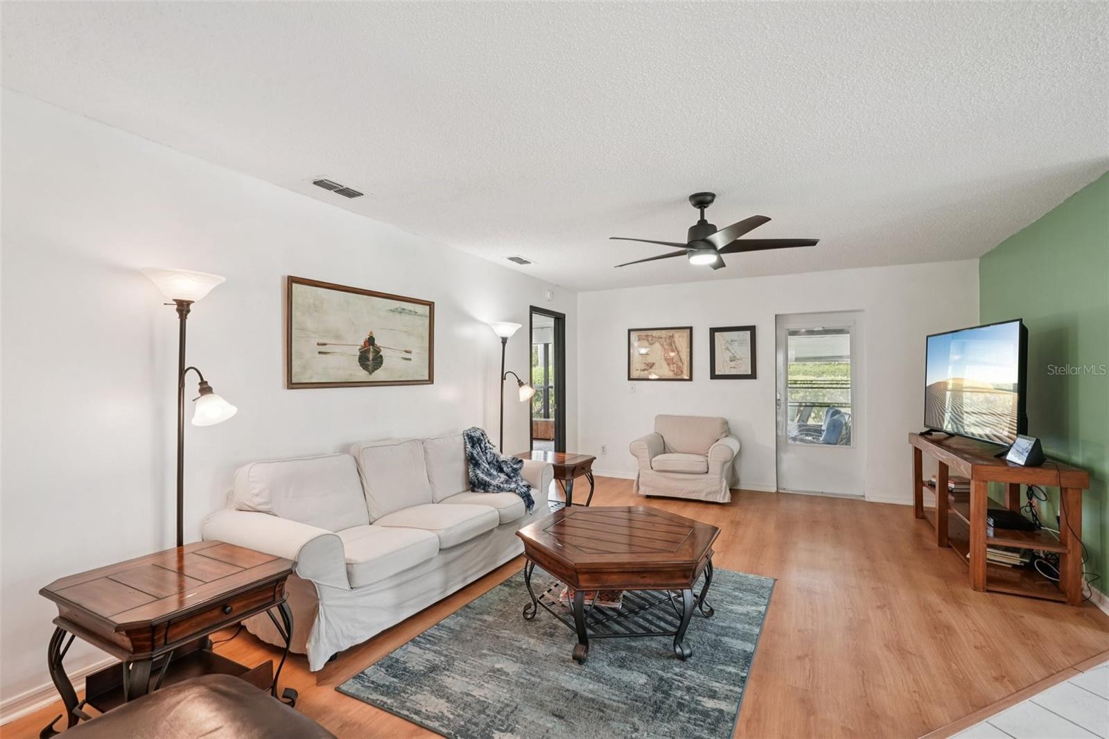 1604 LELAND DR — photo 4
