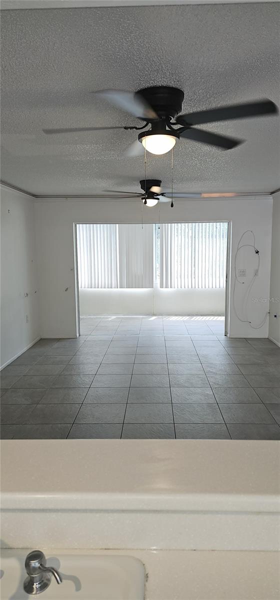 321 TIMBERLAKE DR #321 — photo 3