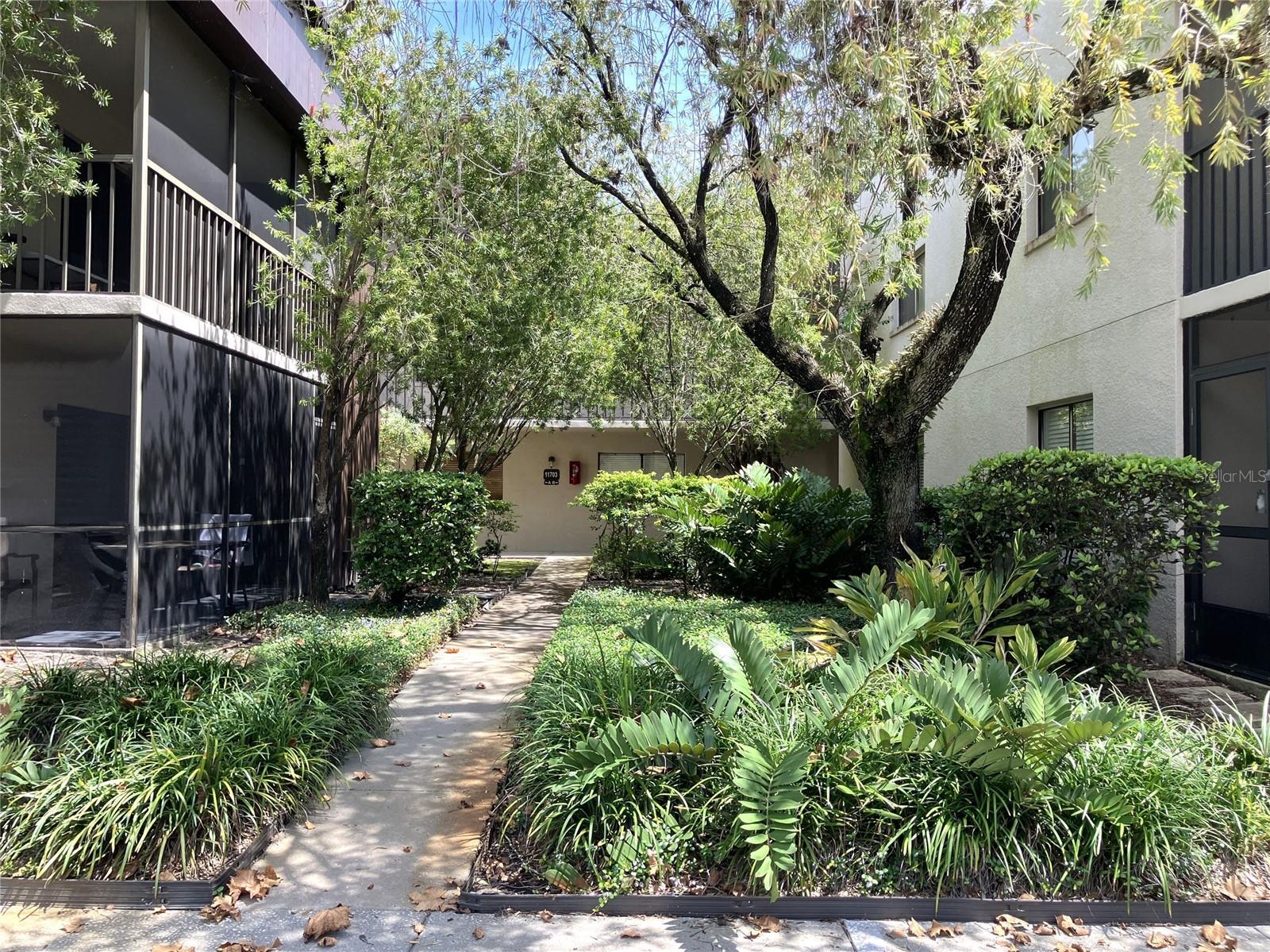 11703 RAINTREE VILLAGE BLVD #B — photo 2