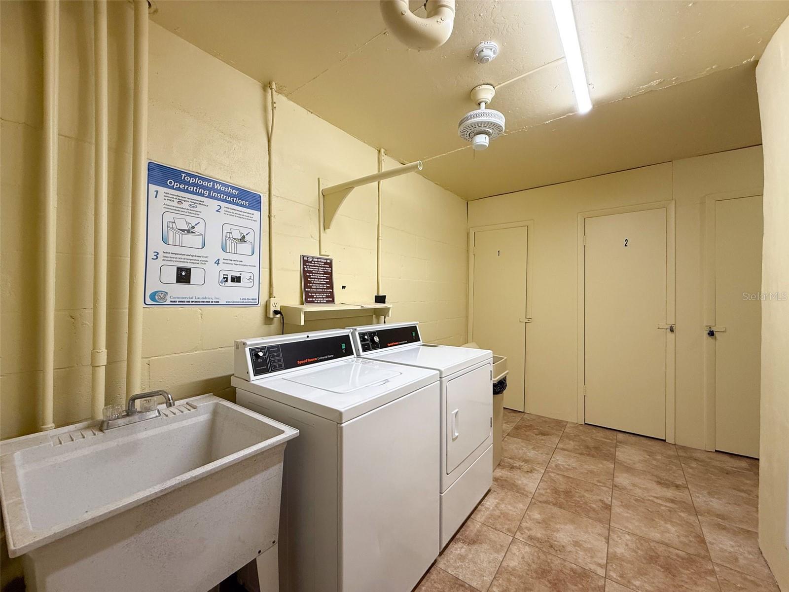 4550 COVE CIR #507 — photo 20
