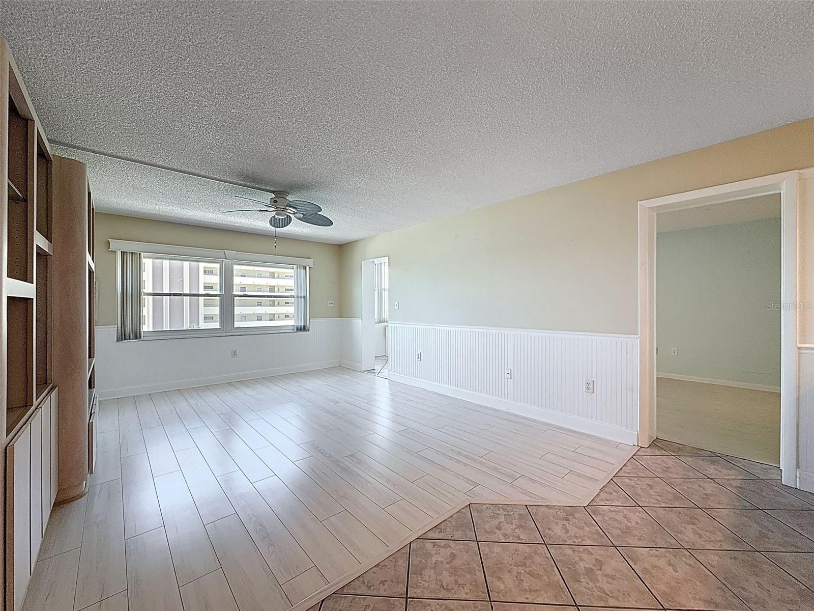 4550 COVE CIR #507 — photo 10
