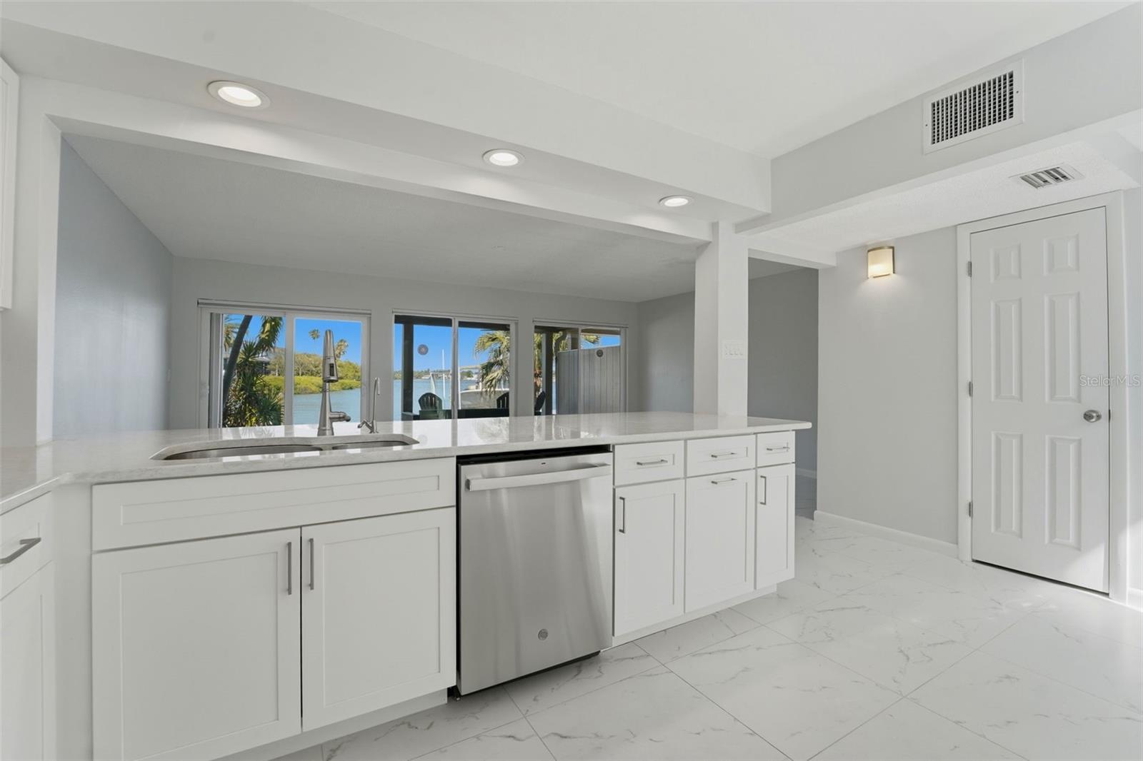 833 E GULF BLVD #103 — photo 10