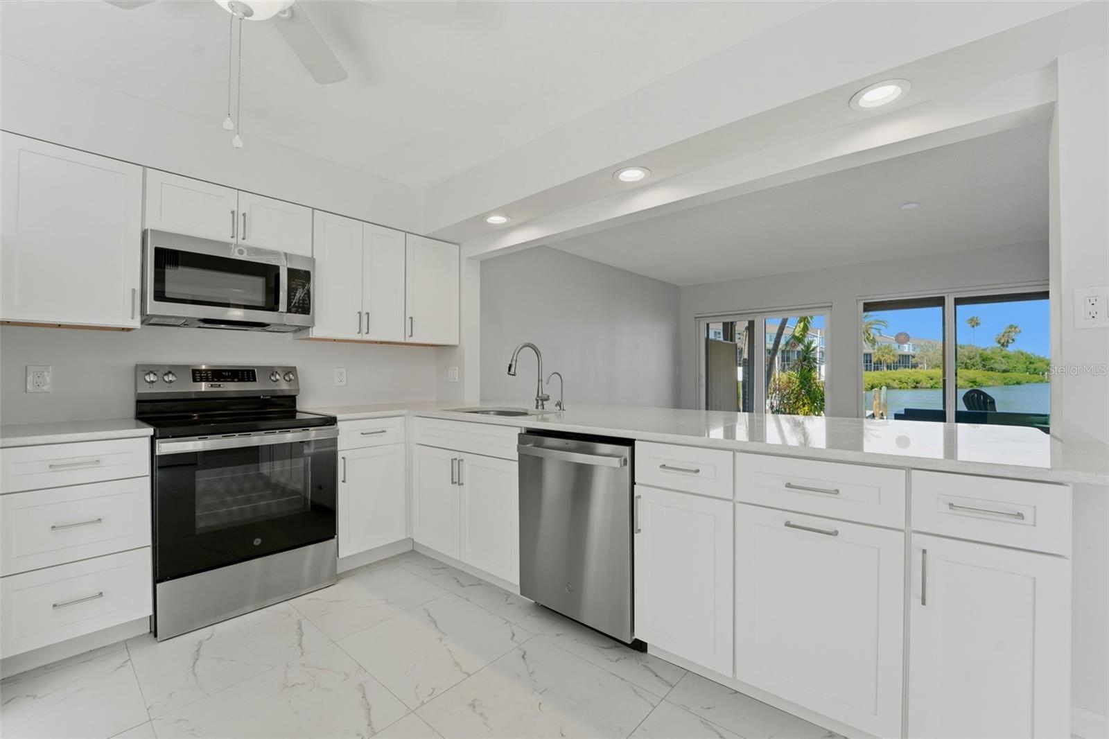 833 E GULF BLVD #103 — photo 8
