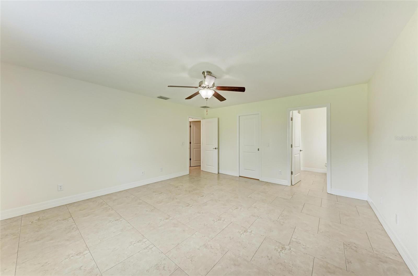 3560 ELDRON AVE — photo 20