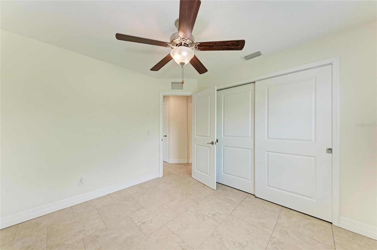 3560 ELDRON AVE — photo 31
