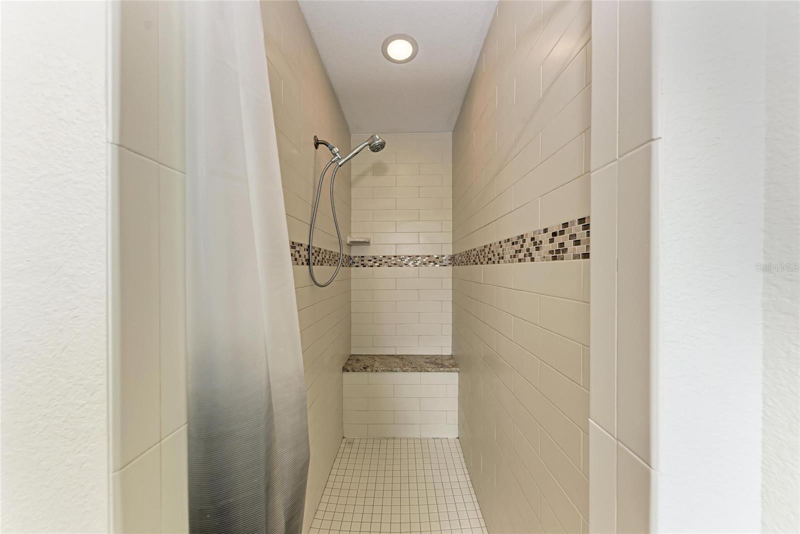 3560 ELDRON AVE — photo 24