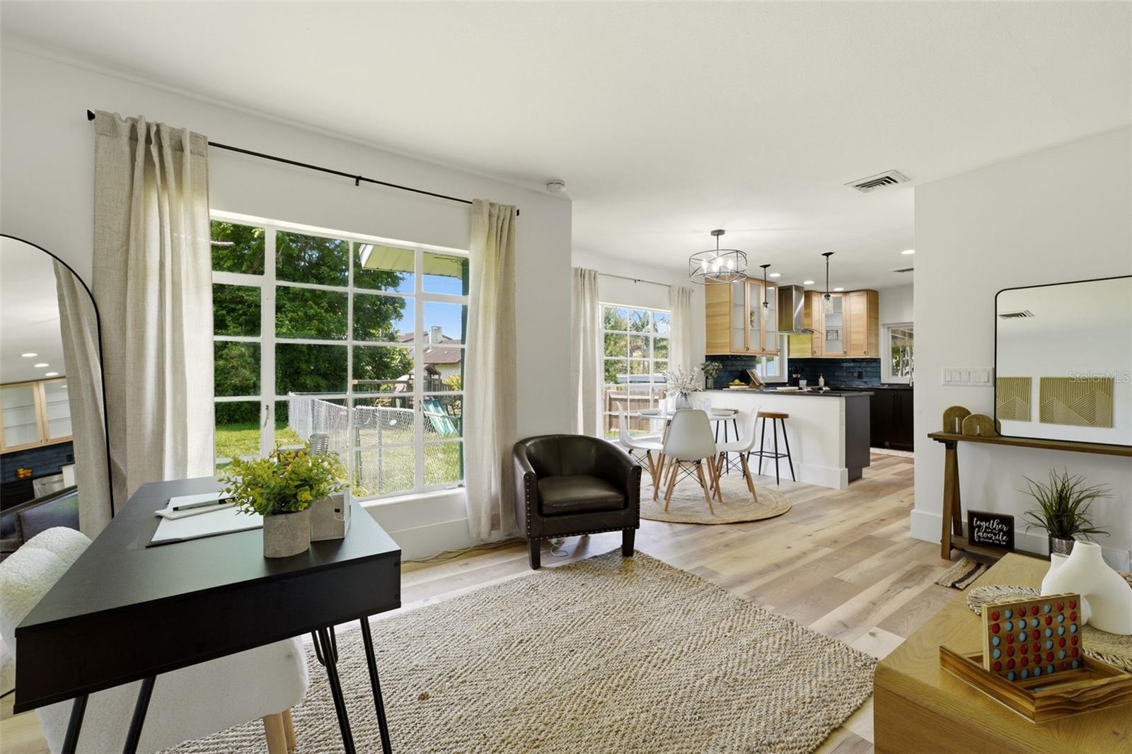 418 EDWARDS DR — photo 15
