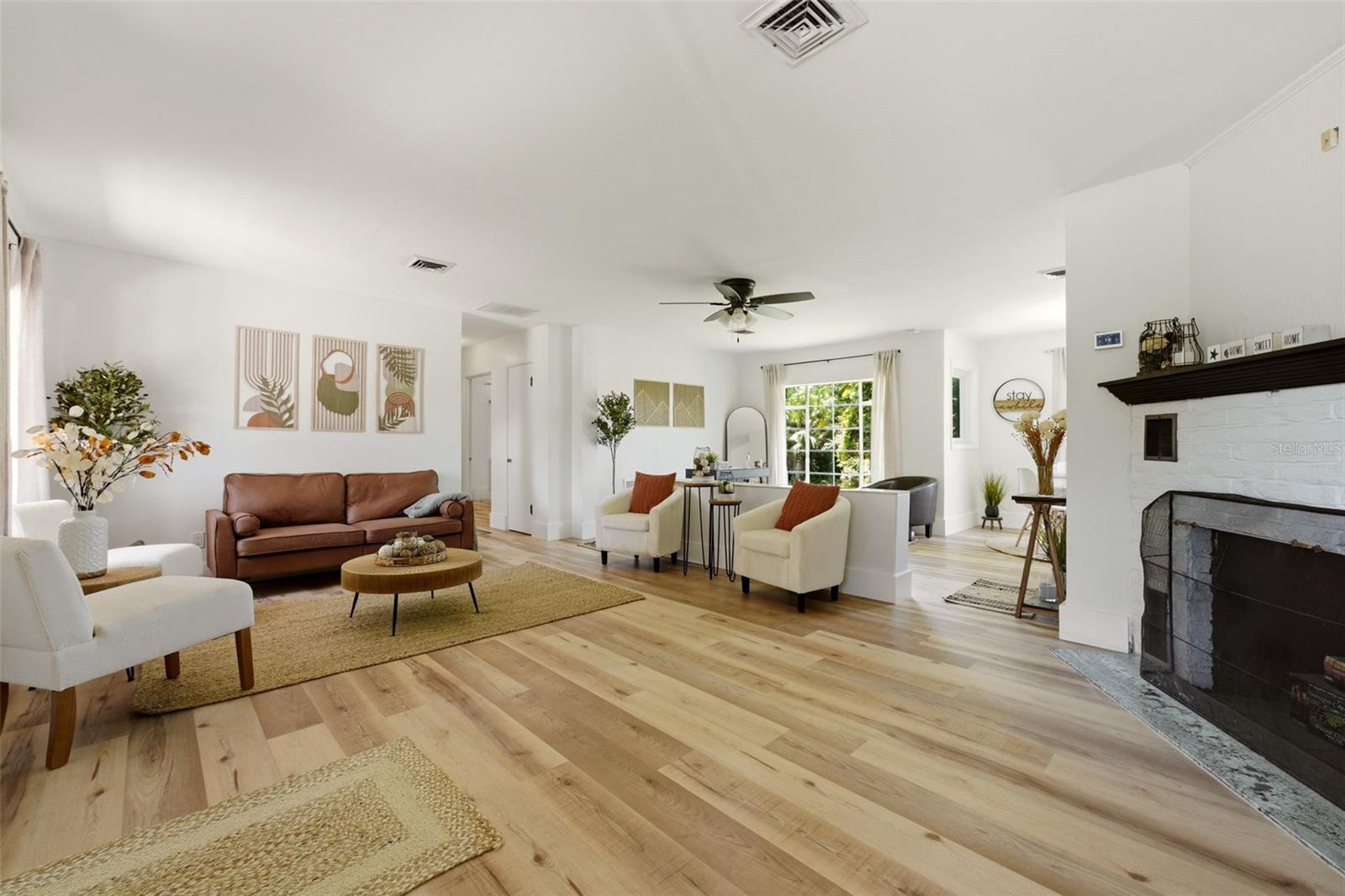 418 EDWARDS DR — photo 8