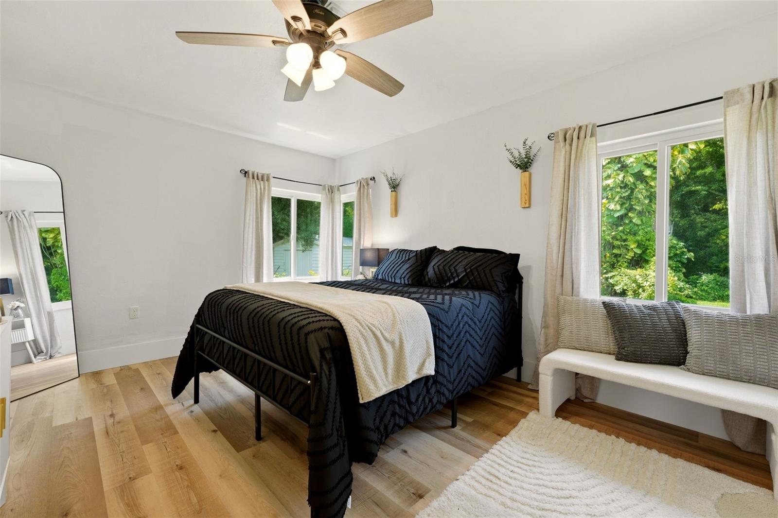 418 EDWARDS DR — photo 22