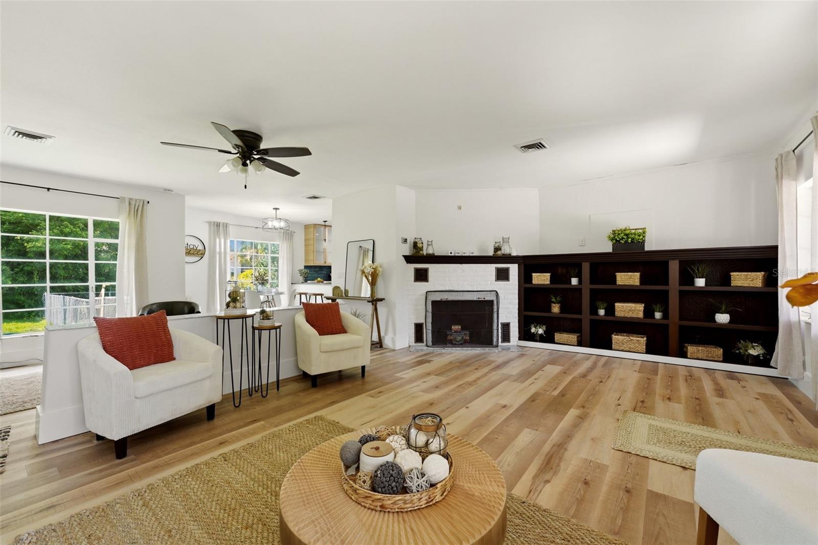 418 EDWARDS DR — photo 10