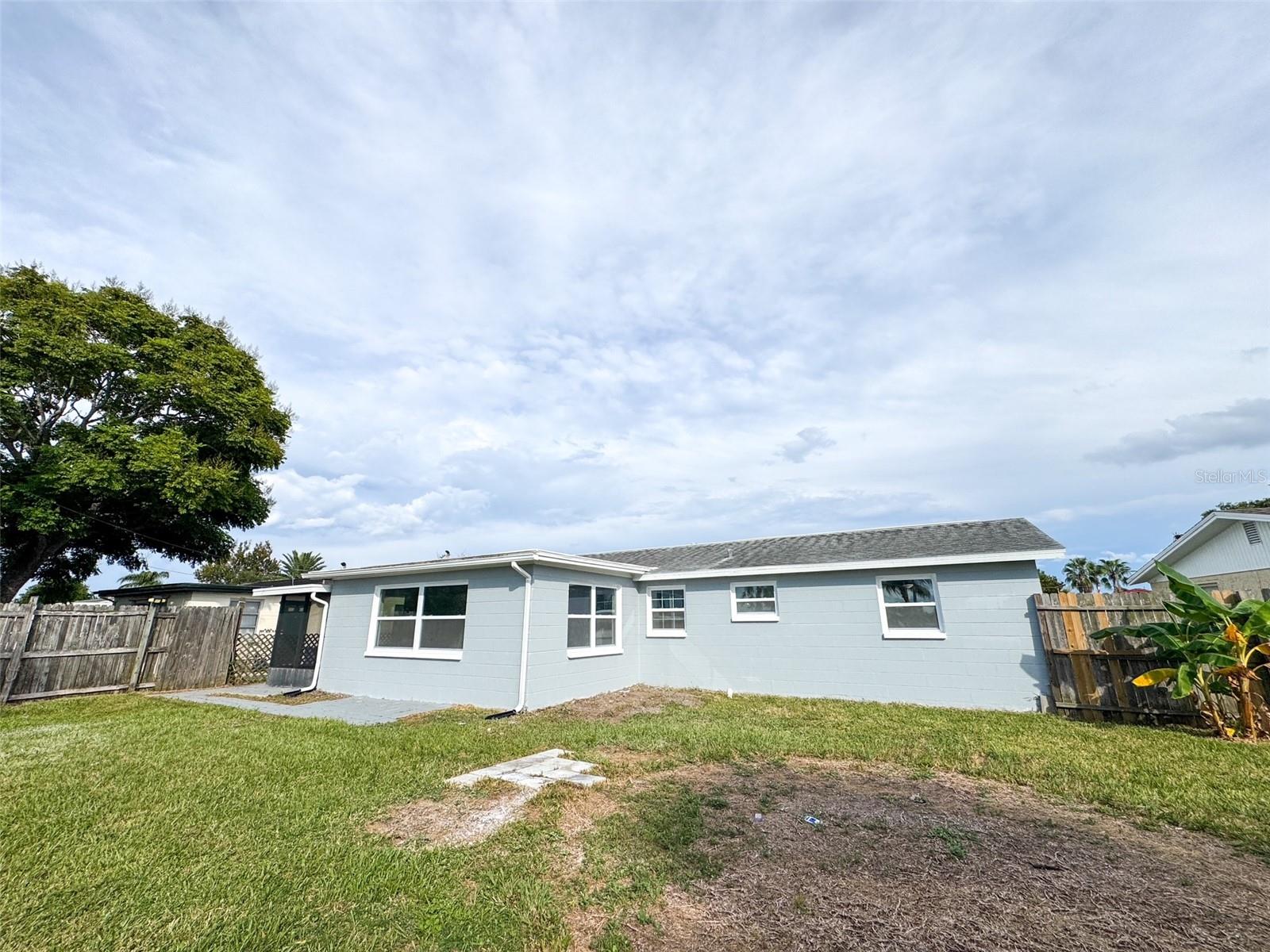 10805 FILLMORE AVE — photo 31