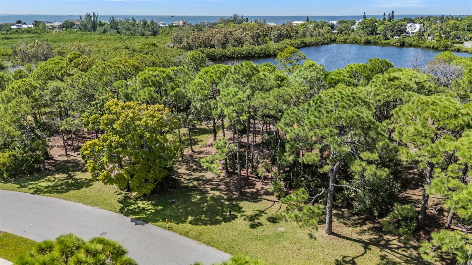 SEAVIEW DR — photo 14