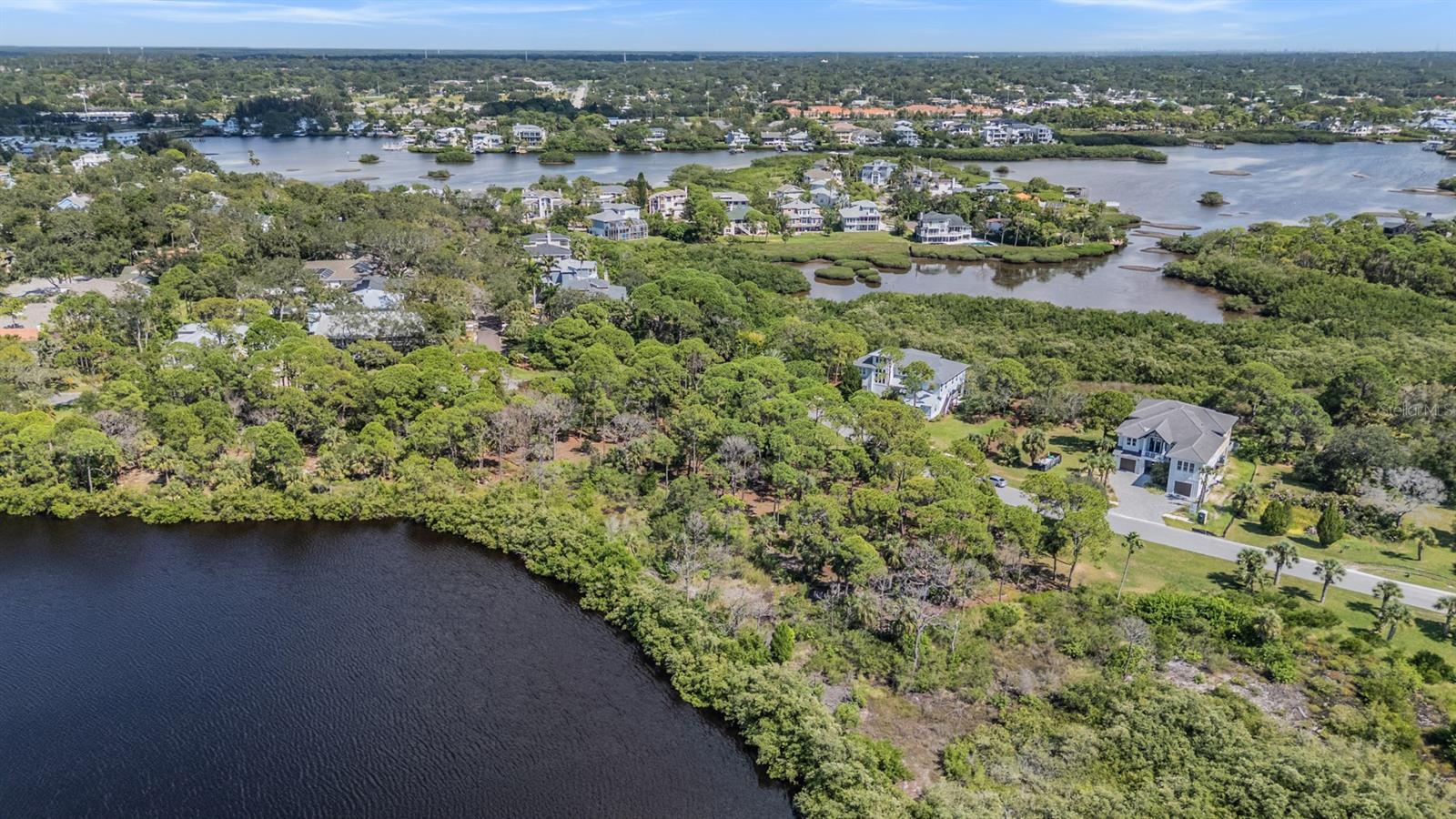 SEAVIEW DR — photo 19