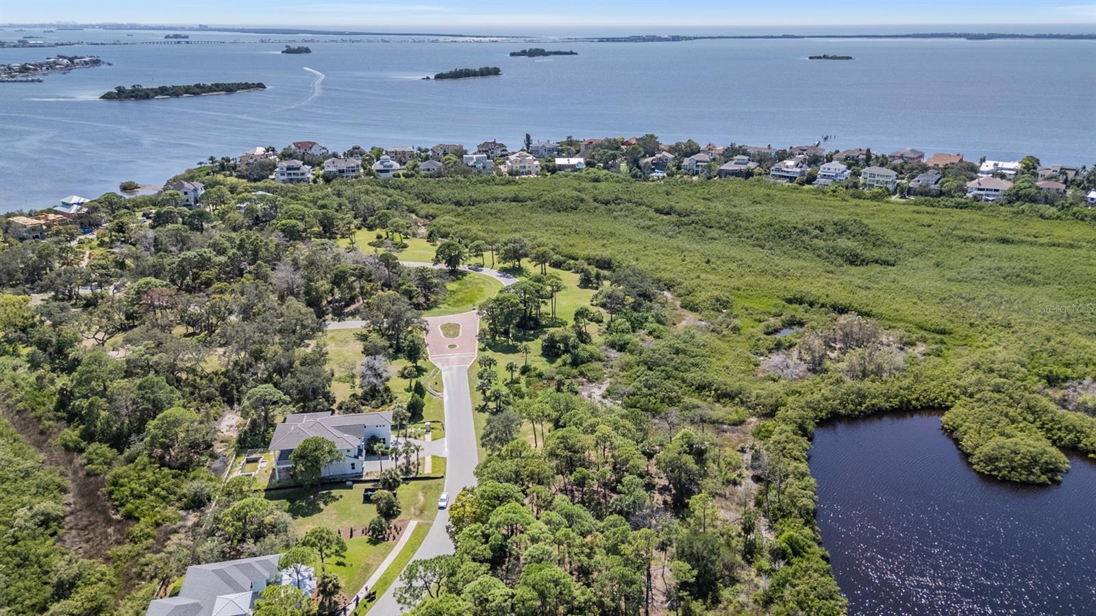SEAVIEW DR — photo 16