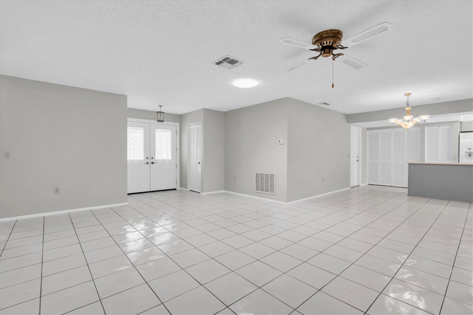4719 CAVENDISH DR — photo 7