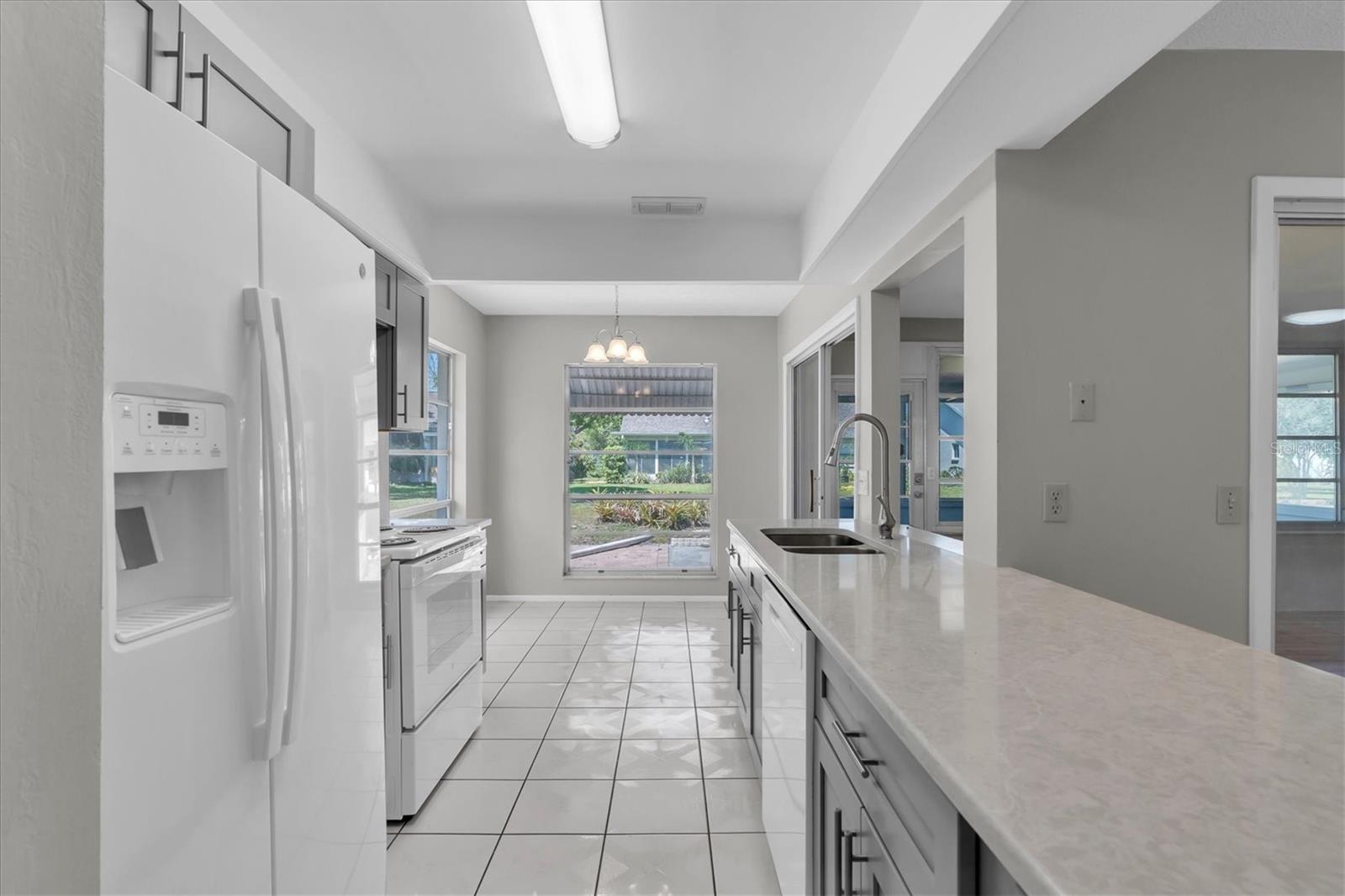 4719 CAVENDISH DR — photo 14