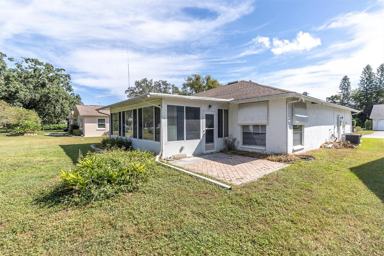 4719 CAVENDISH DR — photo 32