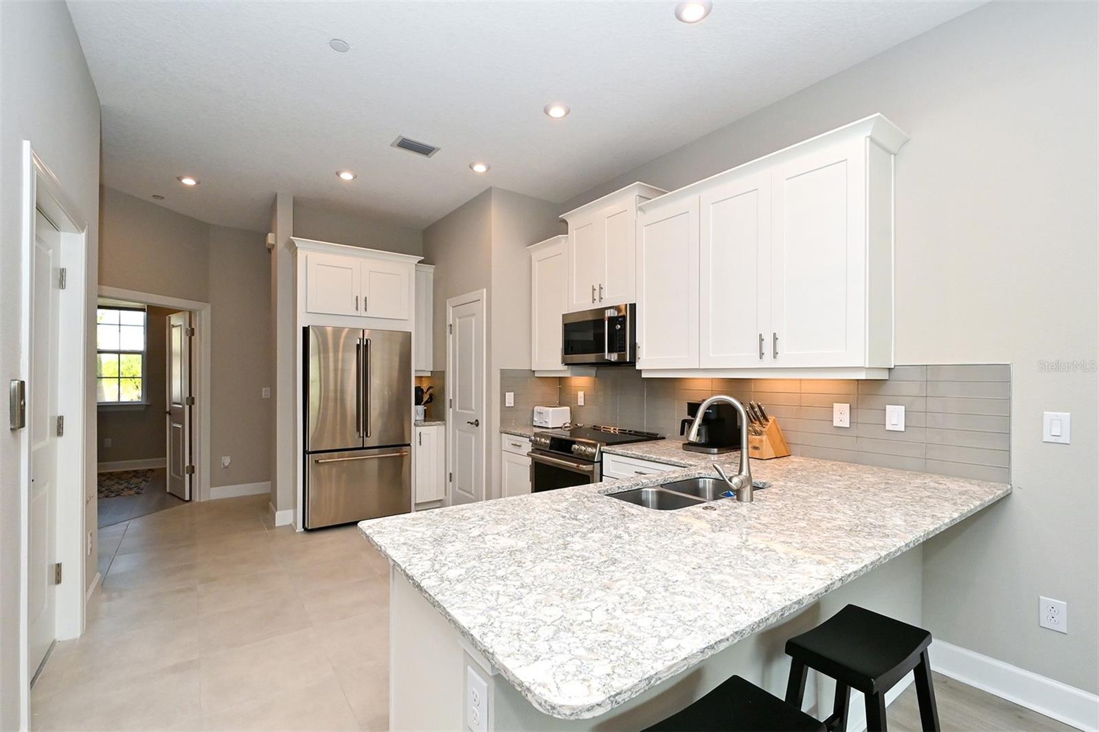 5560 CANNES CIR #3-106 — photo 12
