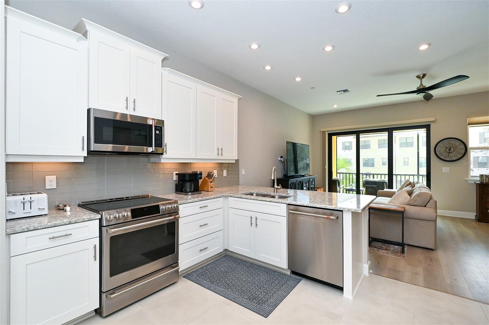 5560 CANNES CIR #3-106 — photo 15