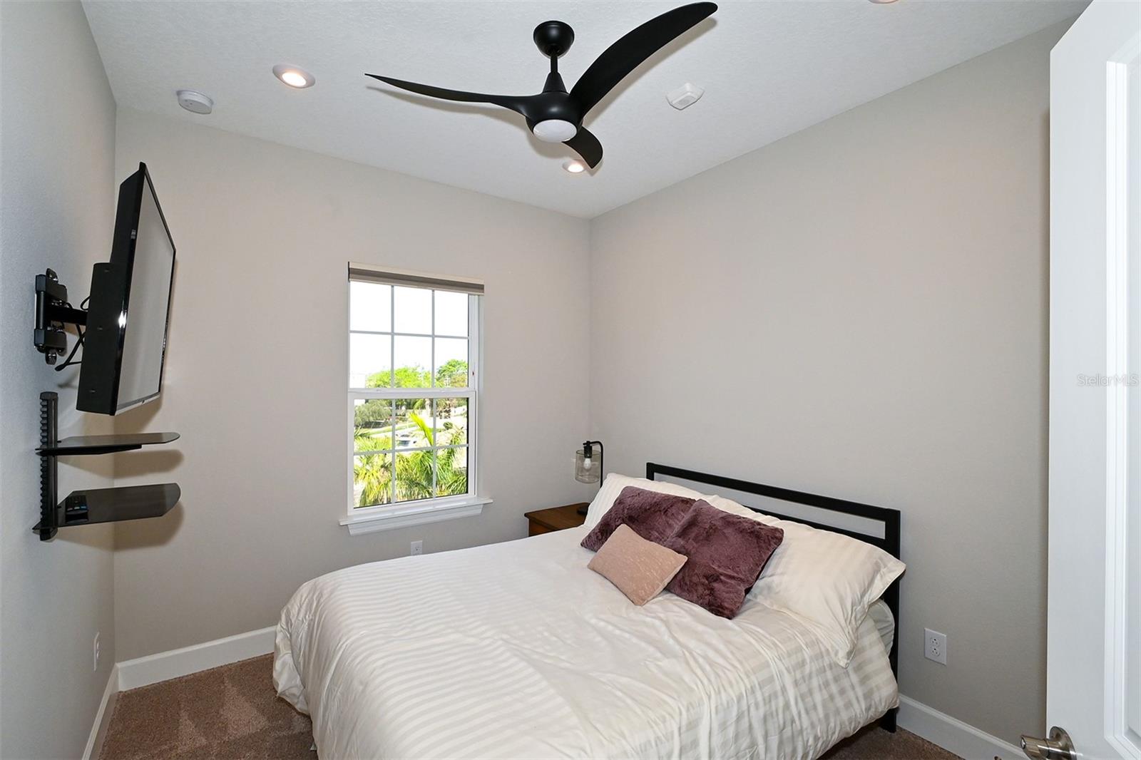 5560 CANNES CIR #3-106 — photo 27