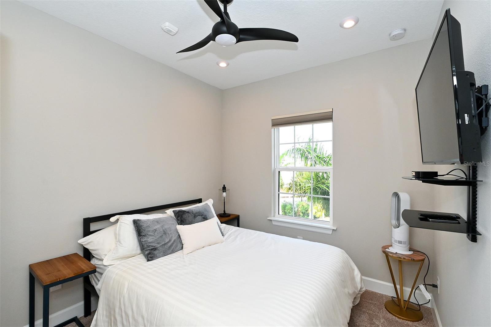 5560 CANNES CIR #3-106 — photo 34