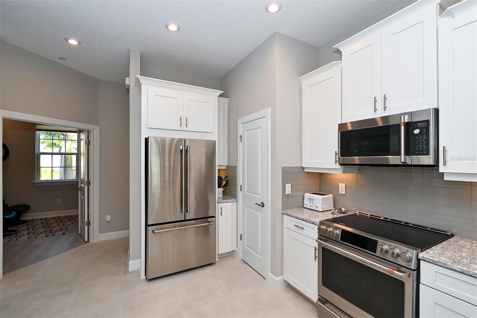5560 CANNES CIR #3-106 — photo 14