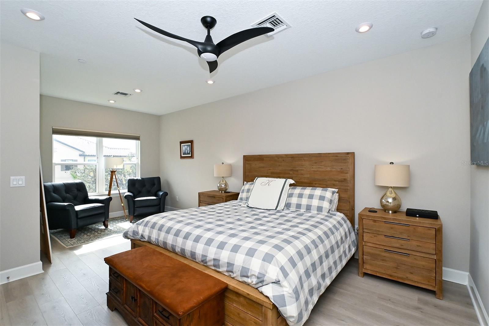 5560 CANNES CIR #3-106 — photo 37