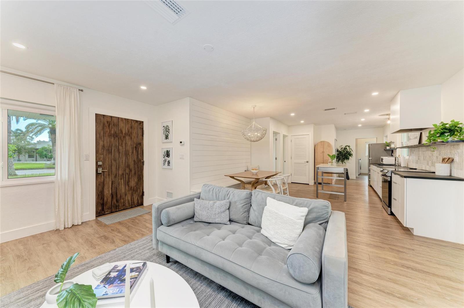 302 SAN MARCO DR — photo 6
