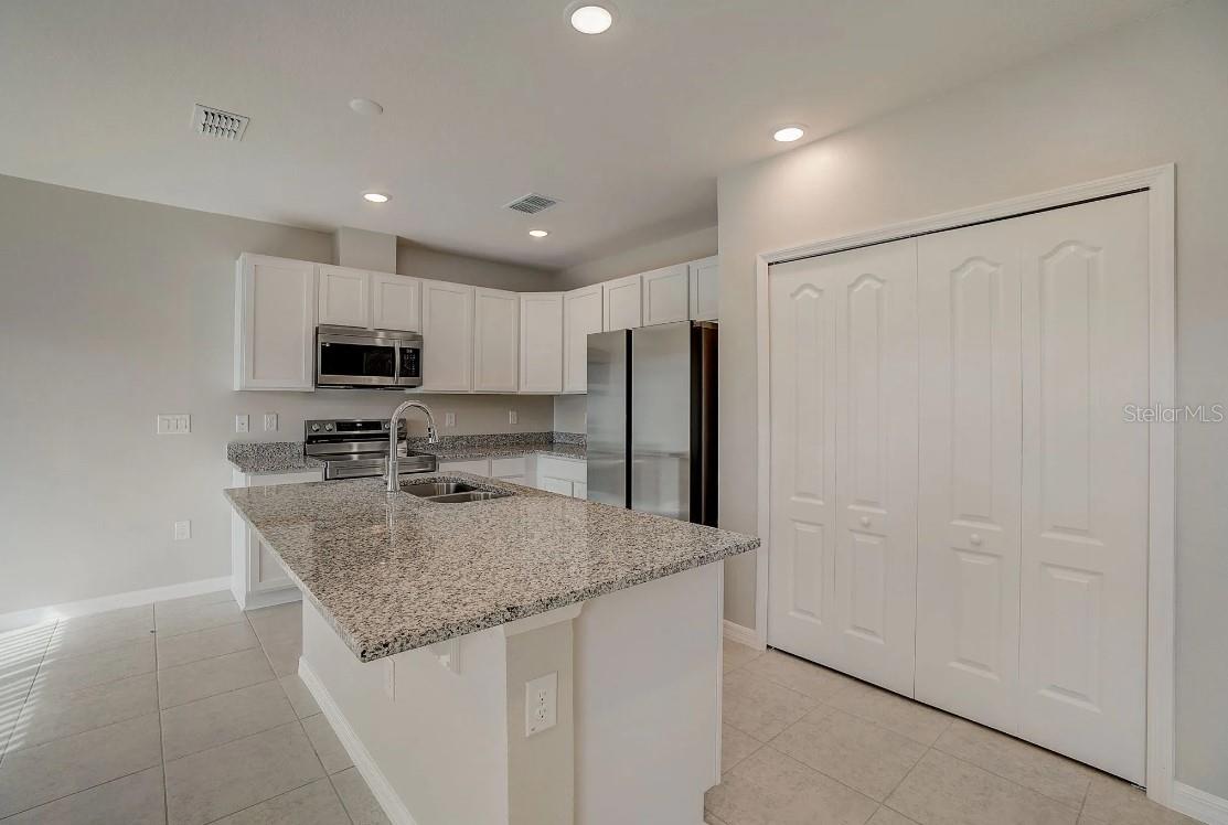 33 CLEMSON RD — photo 6