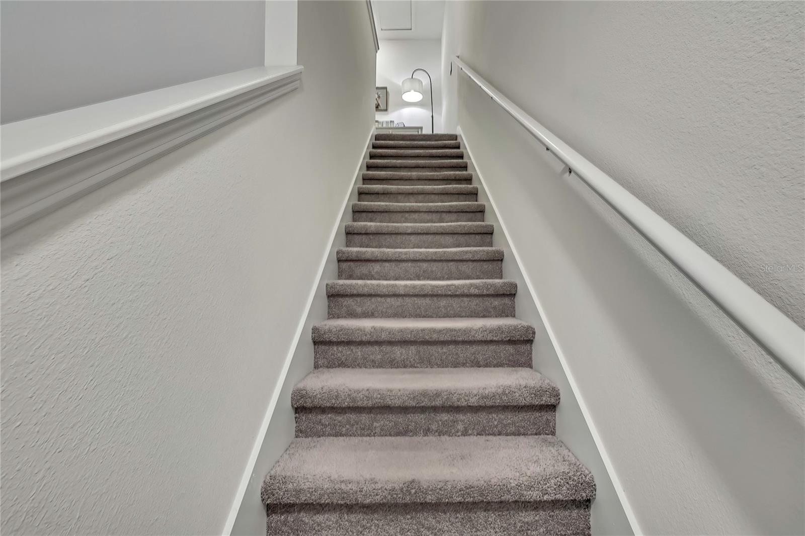 16662 MAUDE DR — photo 43