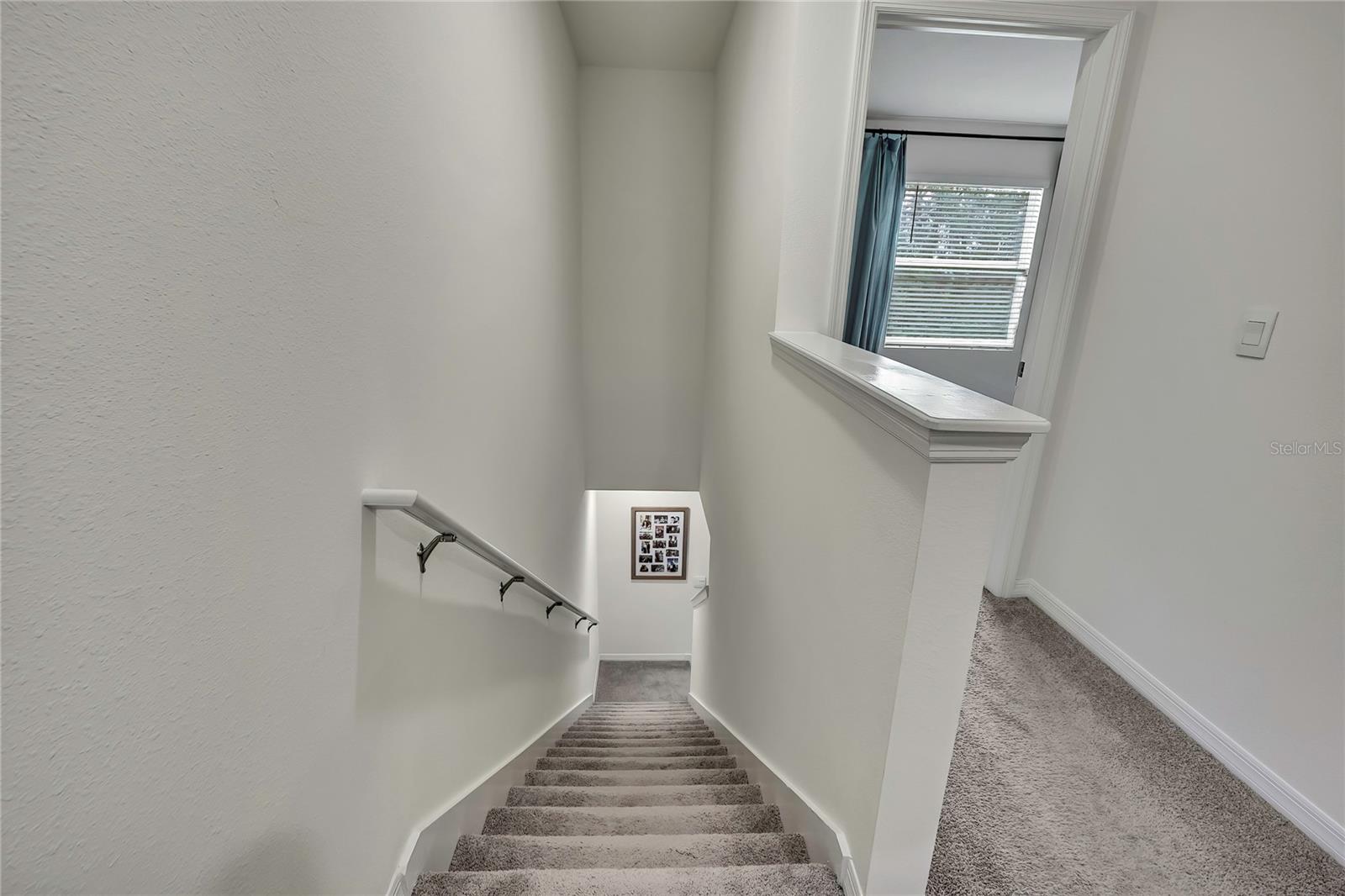 16662 MAUDE DR — photo 25