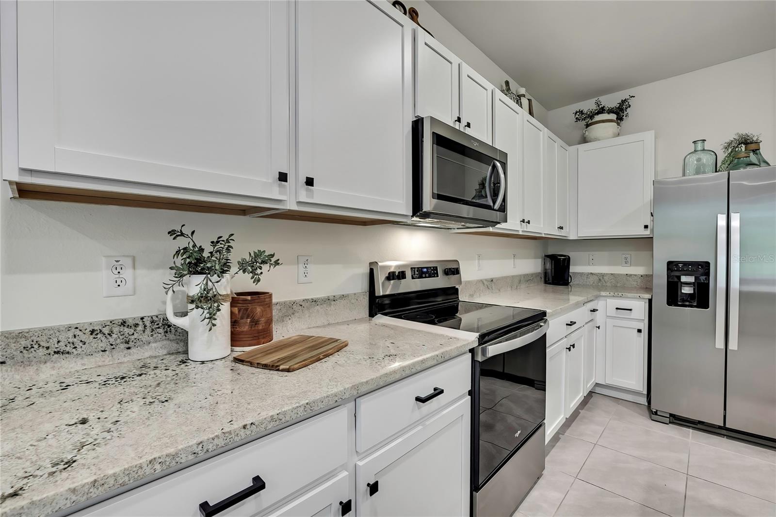 16662 MAUDE DR — photo 14
