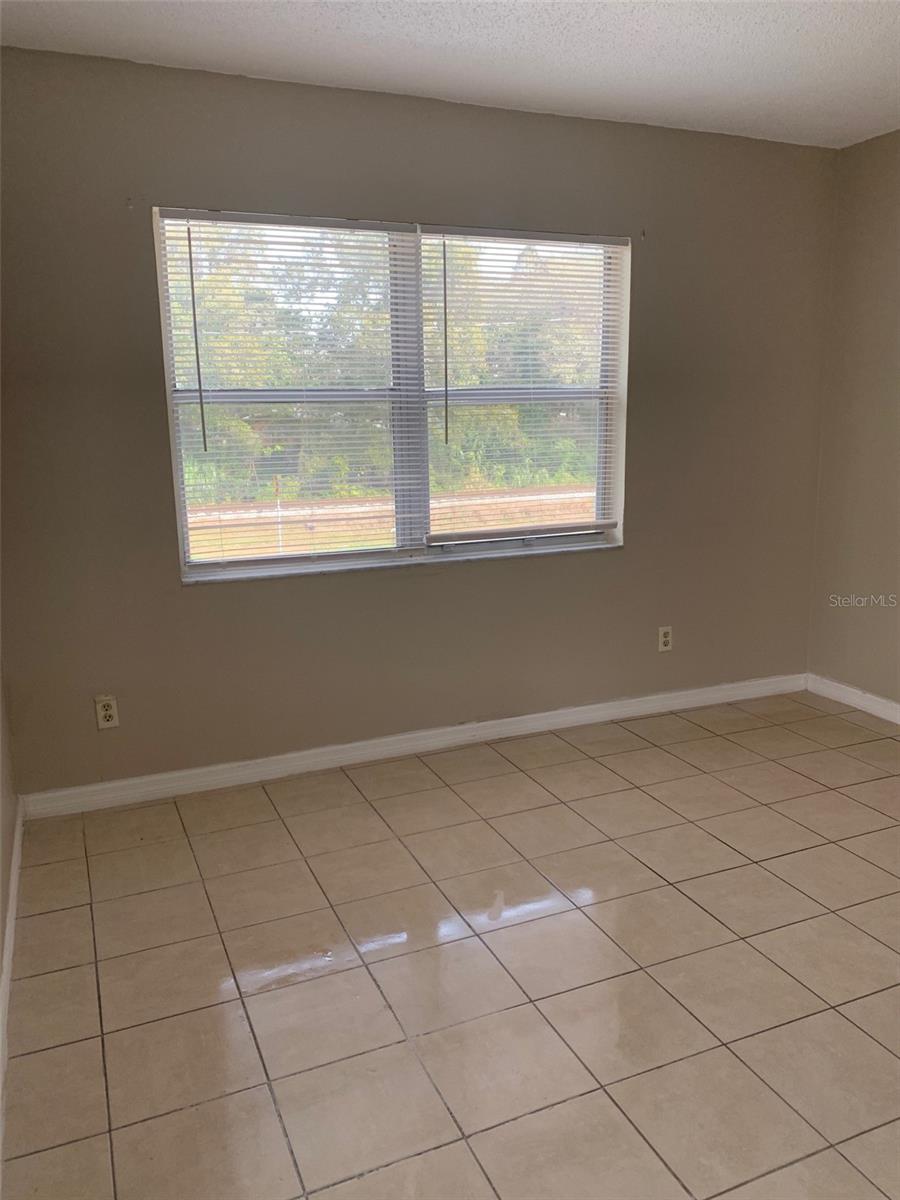 9502 BANYAN AVE #A — photo 12