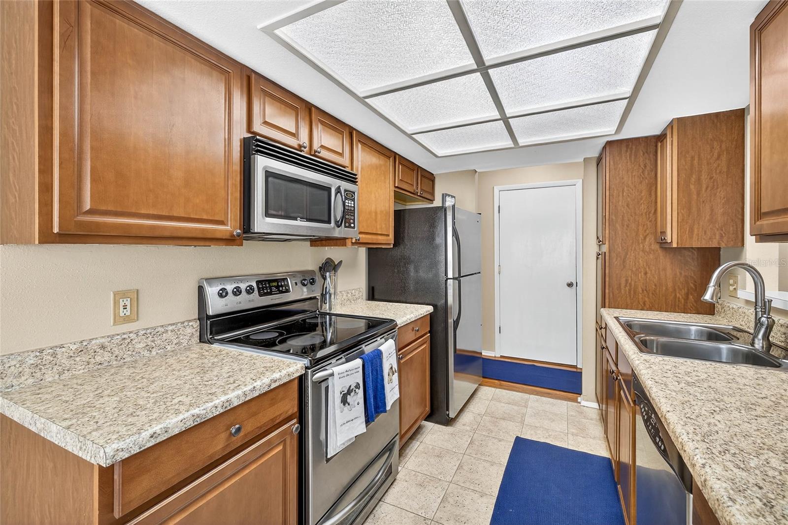 4658 WALLINGFORD CT — photo 26