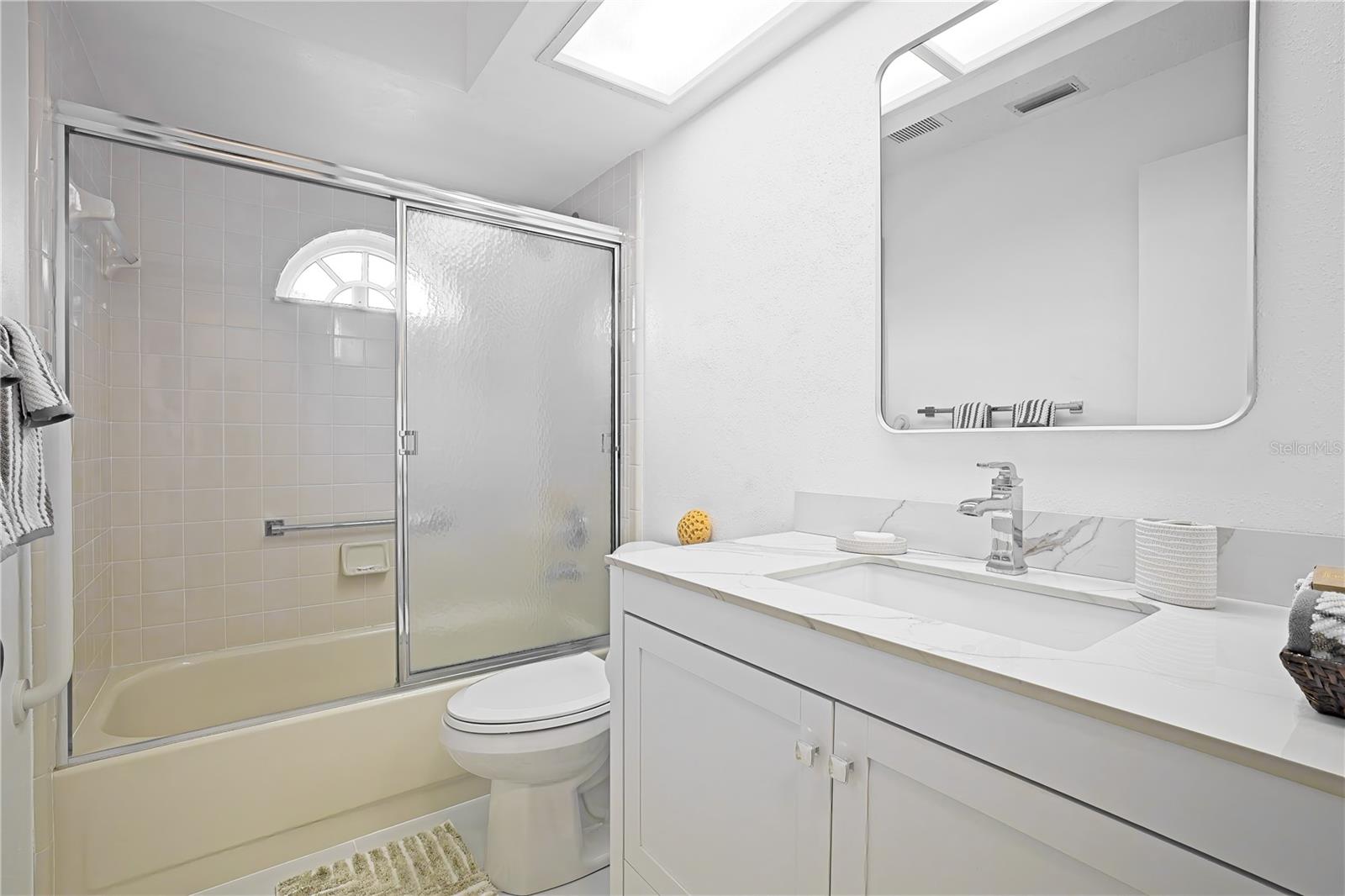 4658 WALLINGFORD CT — photo 18