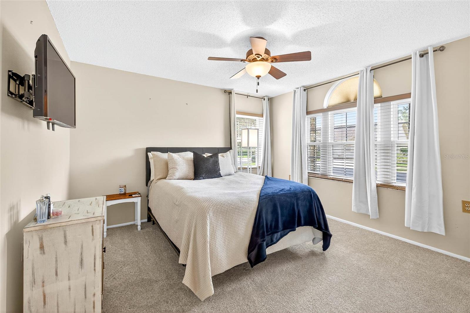 4658 WALLINGFORD CT — photo 16