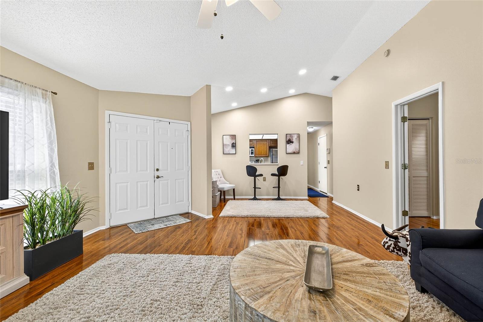 4658 WALLINGFORD CT — photo 3
