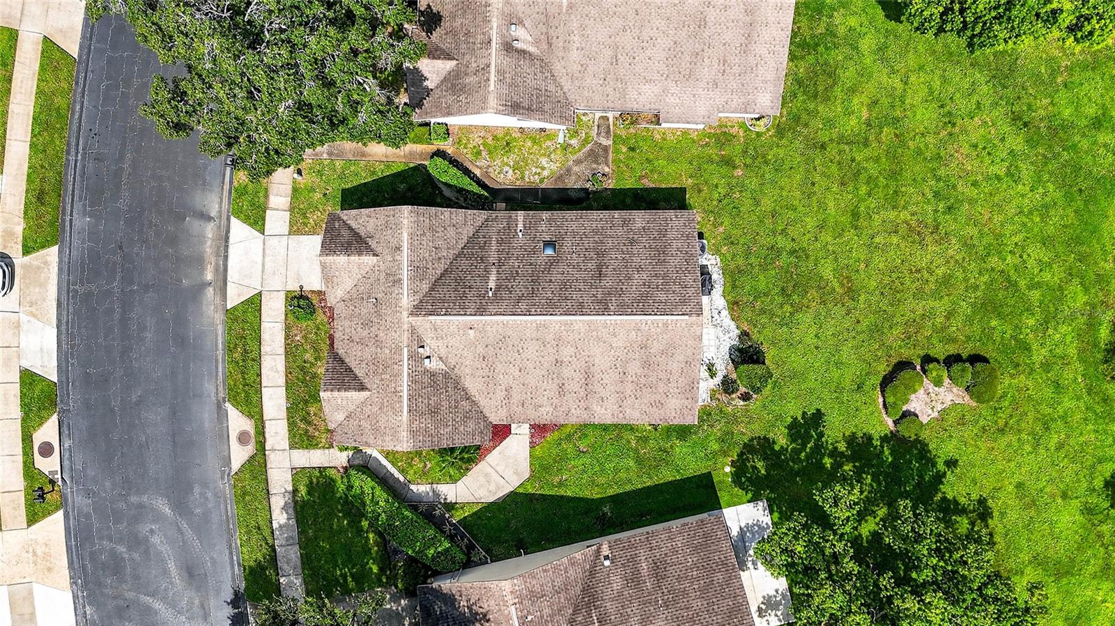 4658 WALLINGFORD CT — photo 38