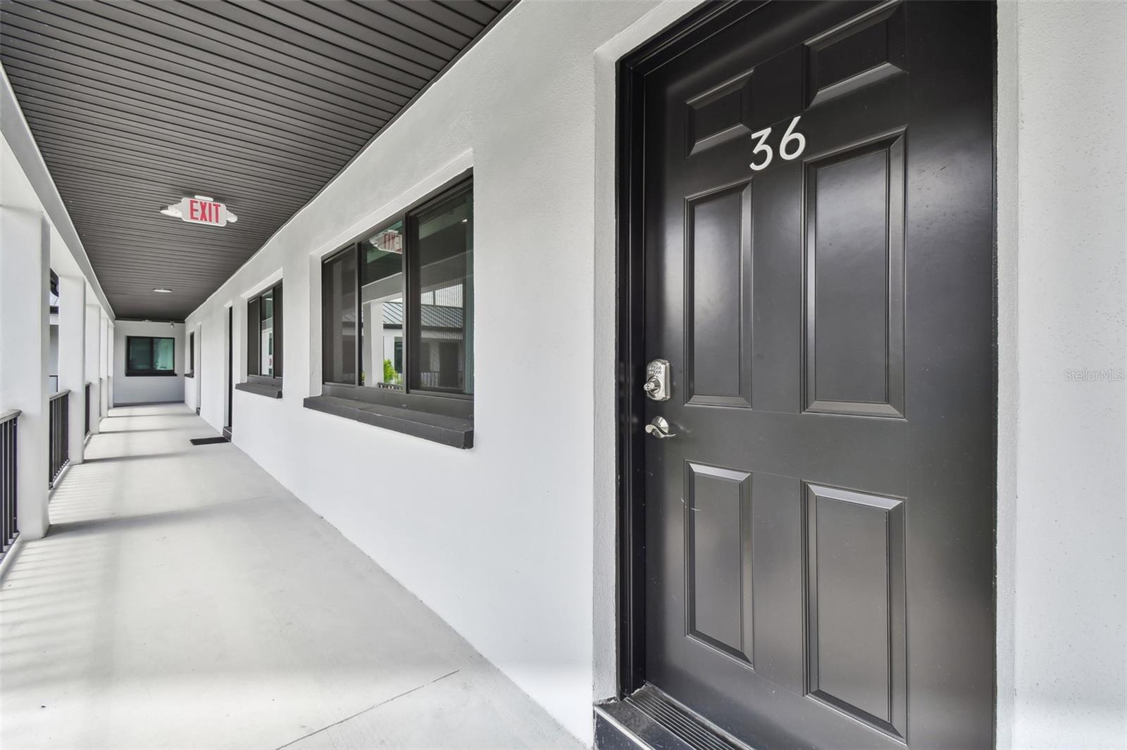 2942 W BAY DR #24 — photo 4