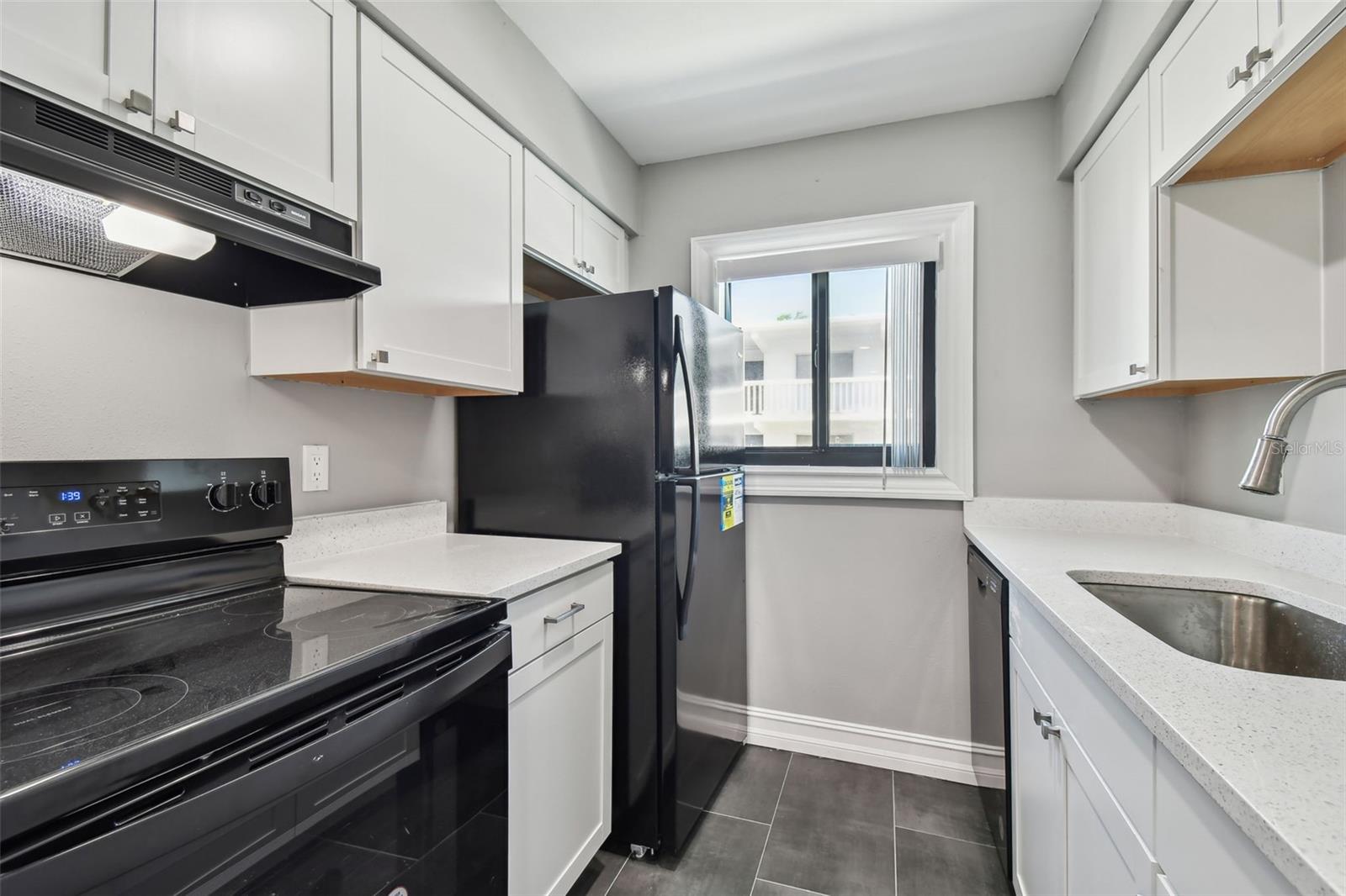 2942 W BAY DR #24 — photo 14