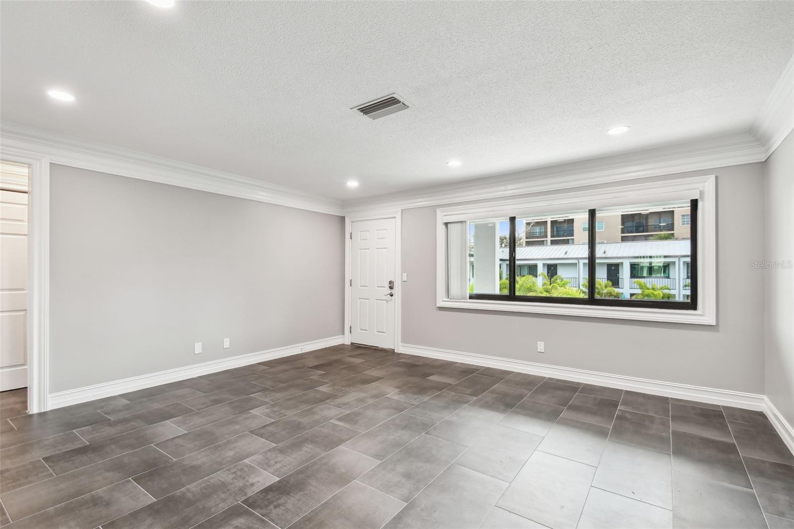 2942 W BAY DR #24 — photo 9