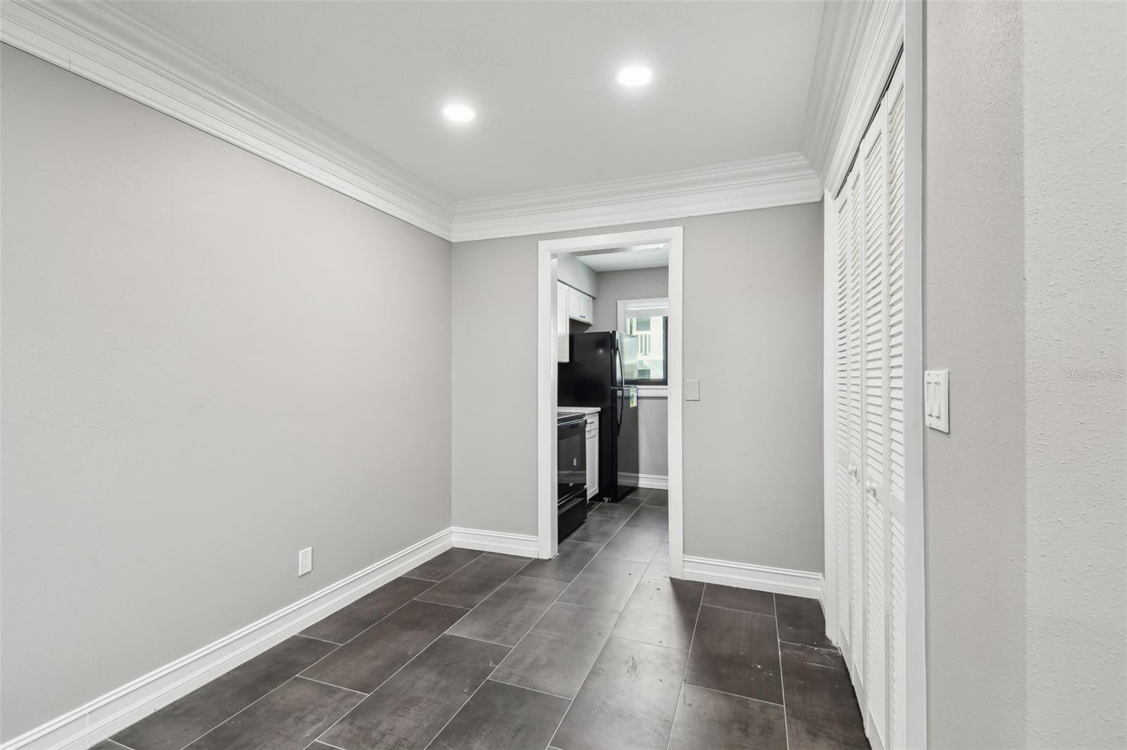 2942 W BAY DR #16 — photo 11