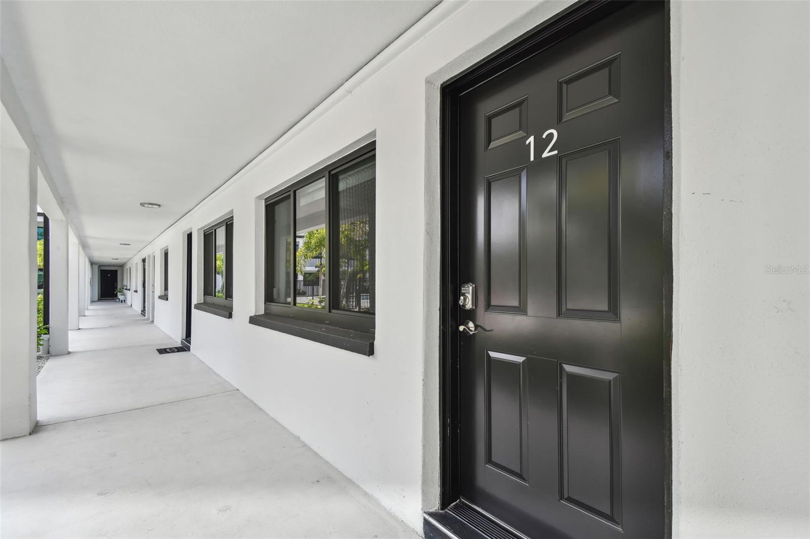 2942 W BAY DR #2 — photo 4