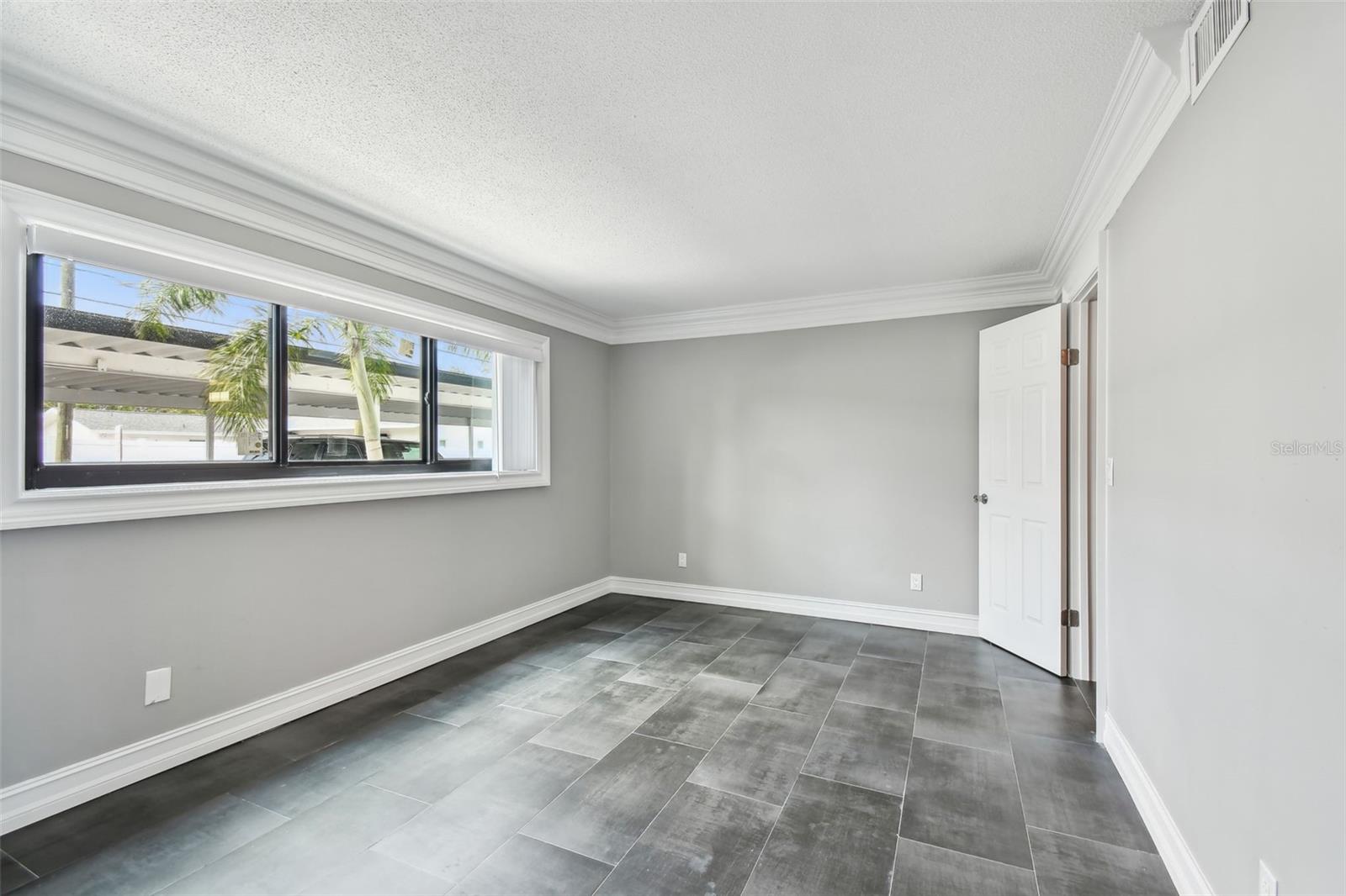 2942 W BAY DR #2 — photo 25