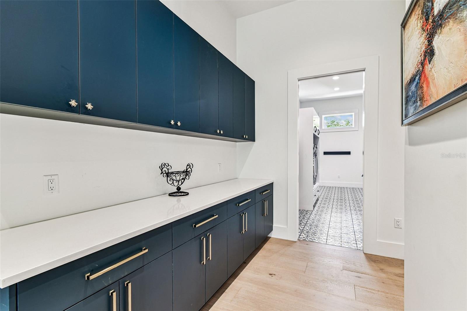 3321 MEANDER LN — photo 22