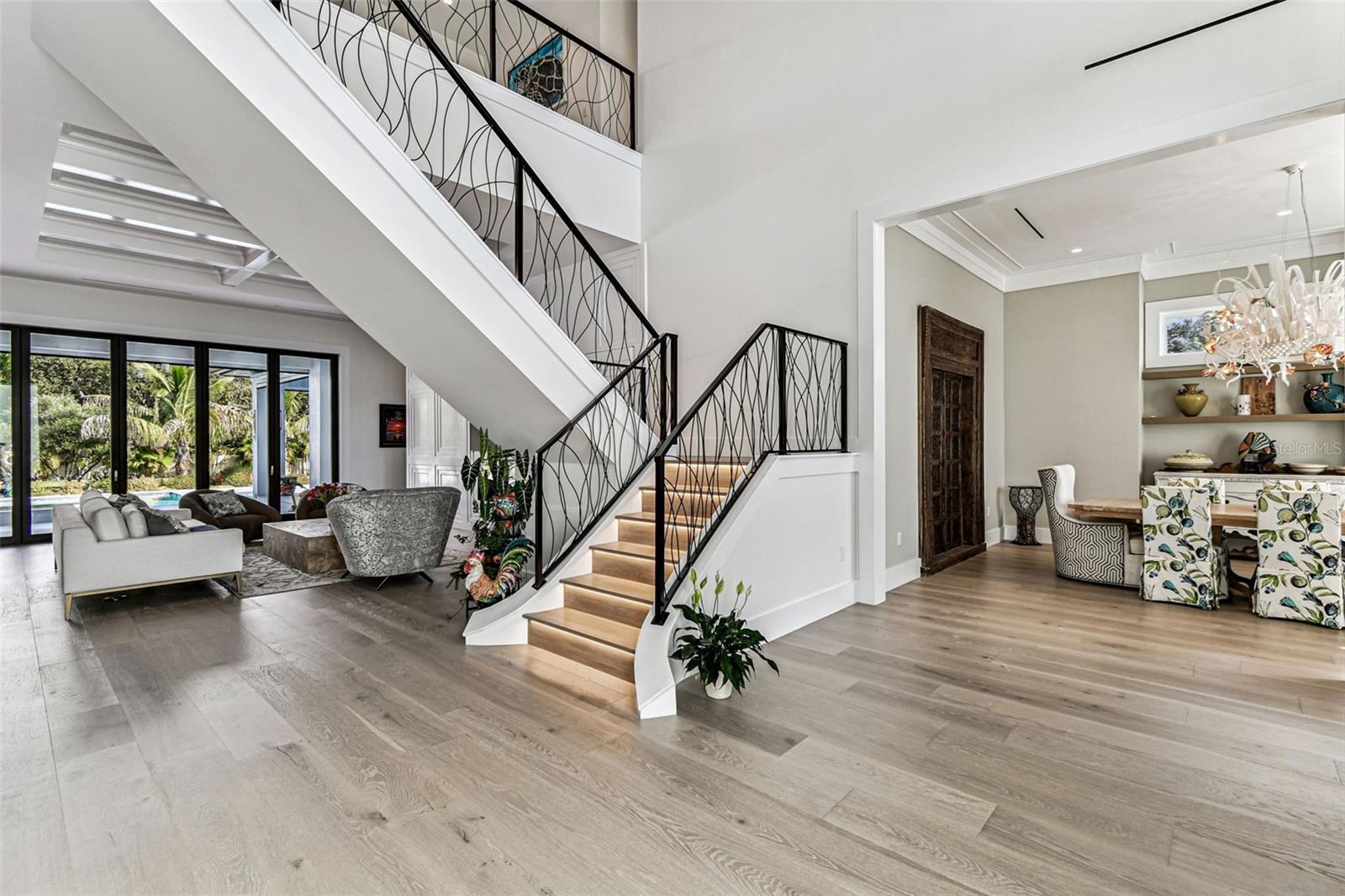 3321 MEANDER LN — photo 4